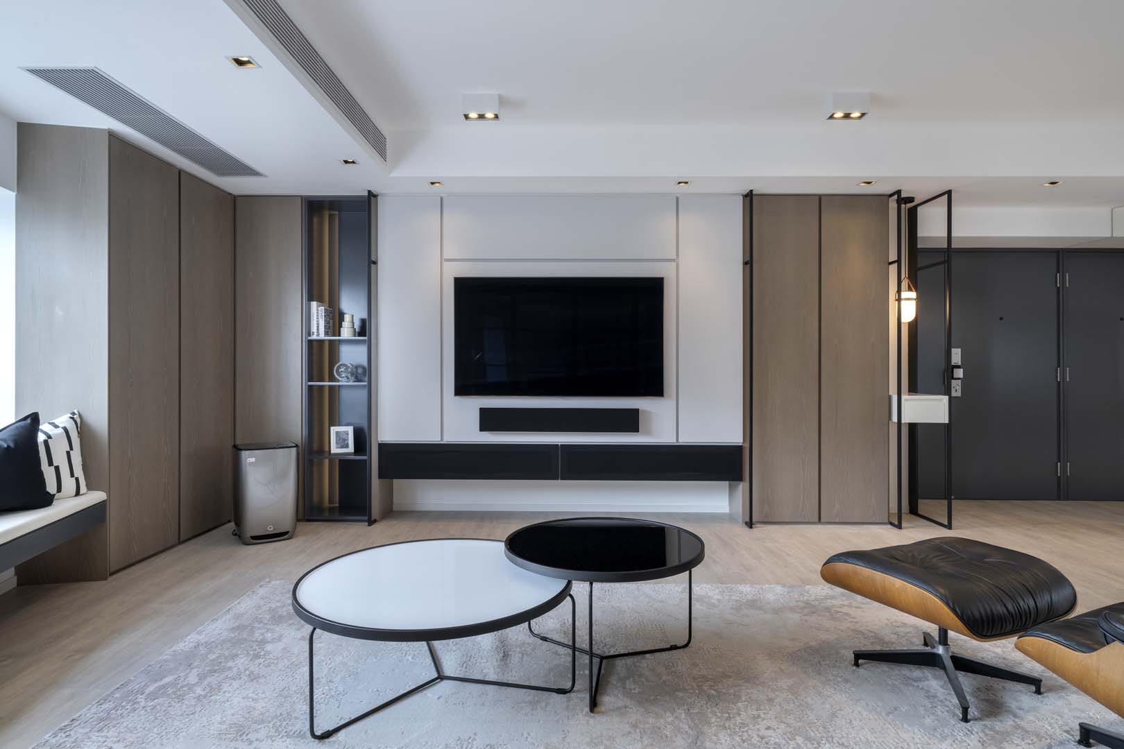 Mid-Levels Central interior design by Artwill, Hong Kong, photo 3
